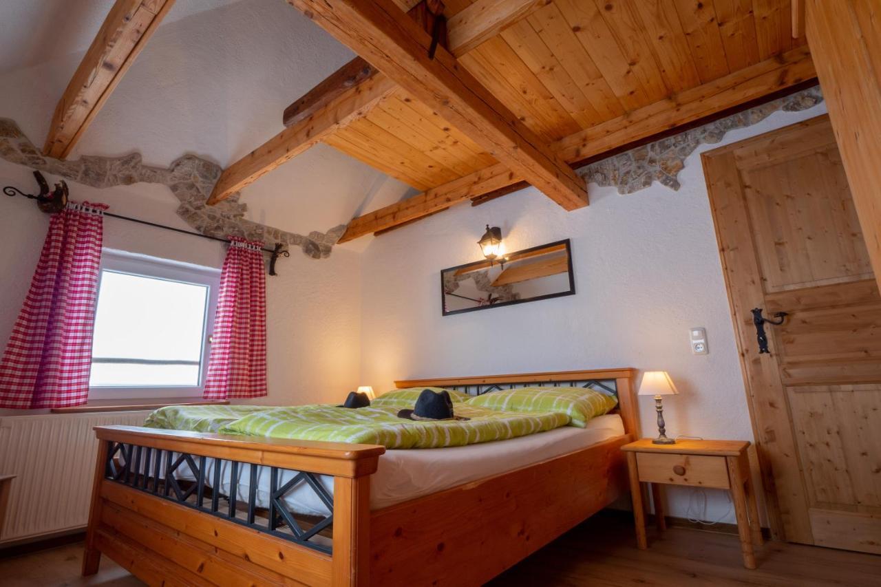Almhaus Dachsteinblick Am Feuerkogel Villa Ebensee Luaran gambar